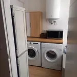 Sea View Luxury Victoria 아파트