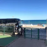 아파트 Sea View Luxury Victoria *
