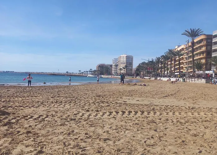 Sea View Luxury Victoria Apartment *